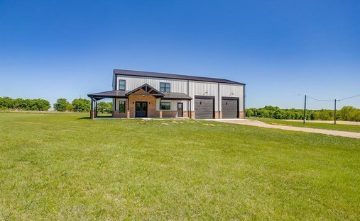 House in Joshua, Texas, United States 1