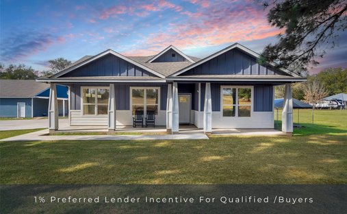 House in Paige, Texas, United States 1