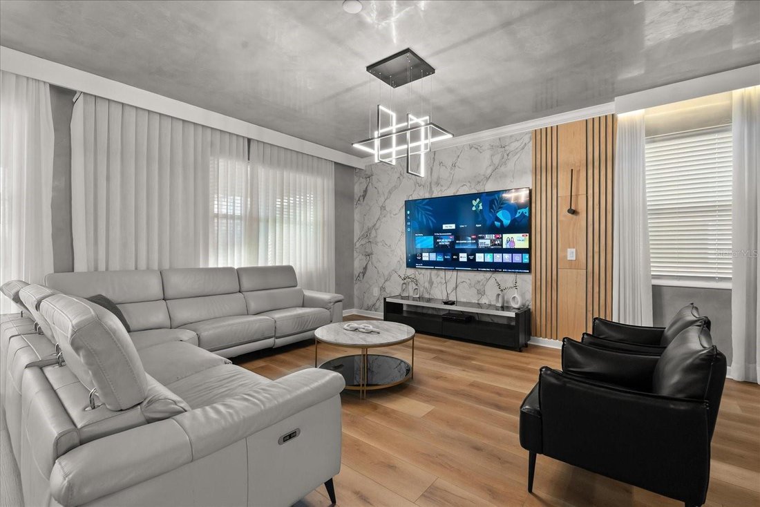House in Kissimmee, Florida, United States 4 - 17603800