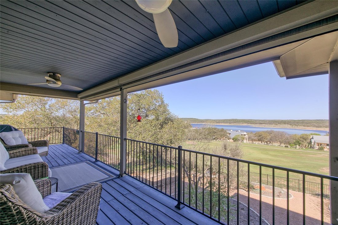 House in Jonestown, Texas, United States 3 - 17609772