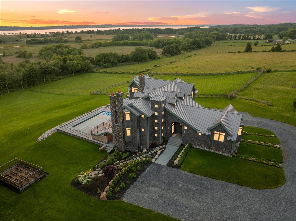House in Tiverton, Rhode Island, United States 4 - 17599197