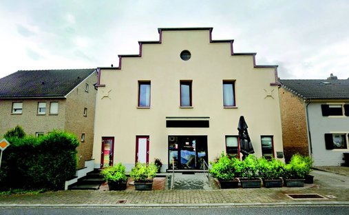 Mamer, Distrikt Luxemburg, Luxemburg 1