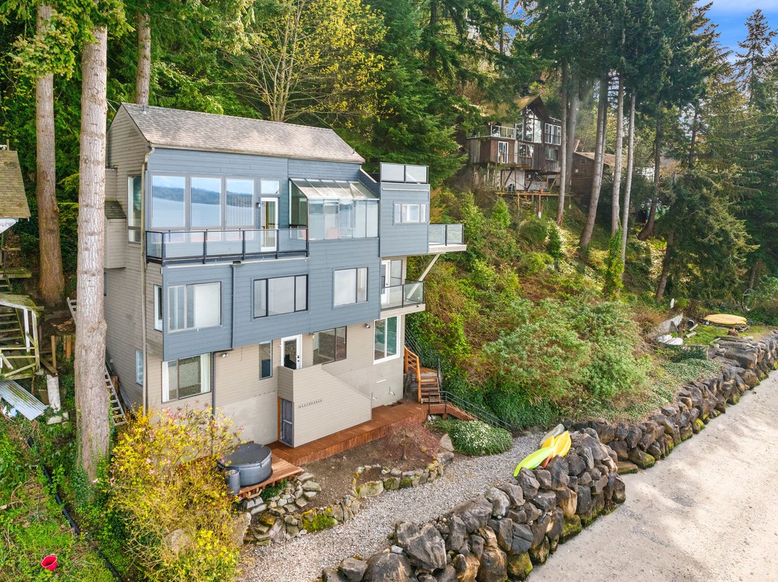 House in Burien, Washington, United States 1 - 17612024