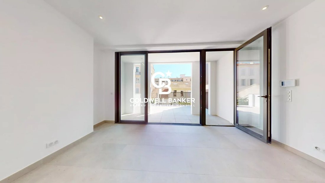 Townhouse in Montfleury, Cannes, France 2 - 17602610