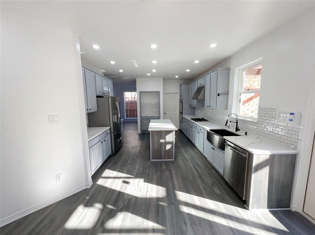 House in Carrollton, Texas, United States 2 - 17610463