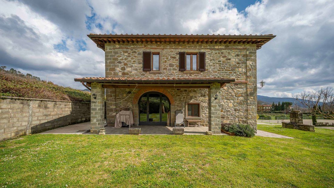 Country House in Castel Focognano, Tuscany, Italy 2 - 17612573