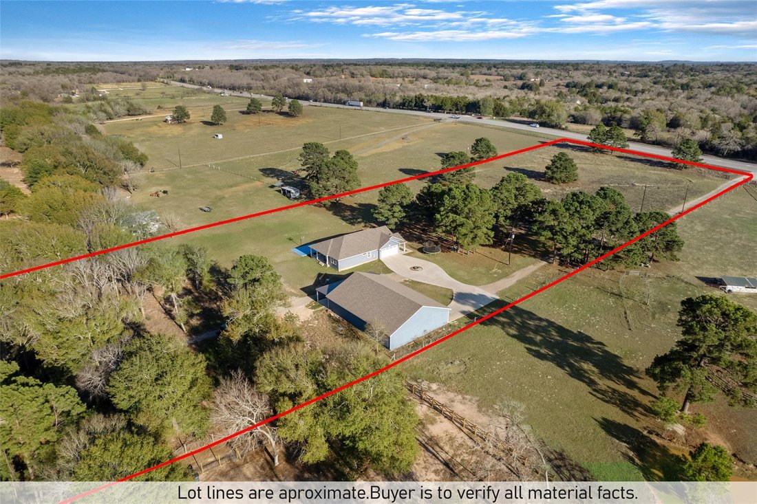 House in Paige, Texas, United States 3 - 17611607