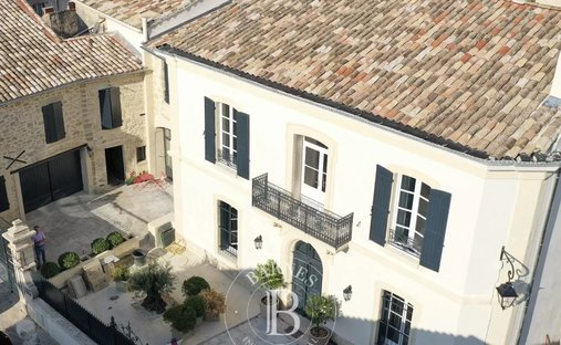 House in Capouchiné, Nimes, France 1