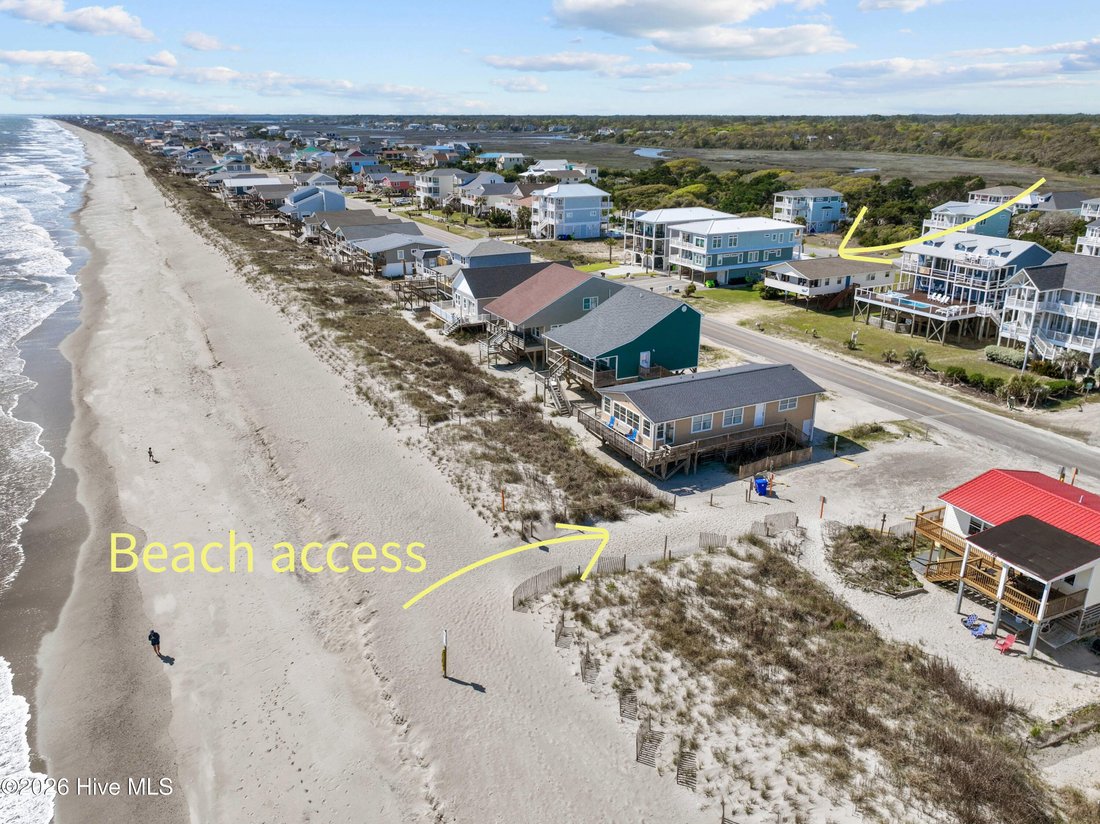 House in Oak Island, North Carolina, United States 4 - 17605470