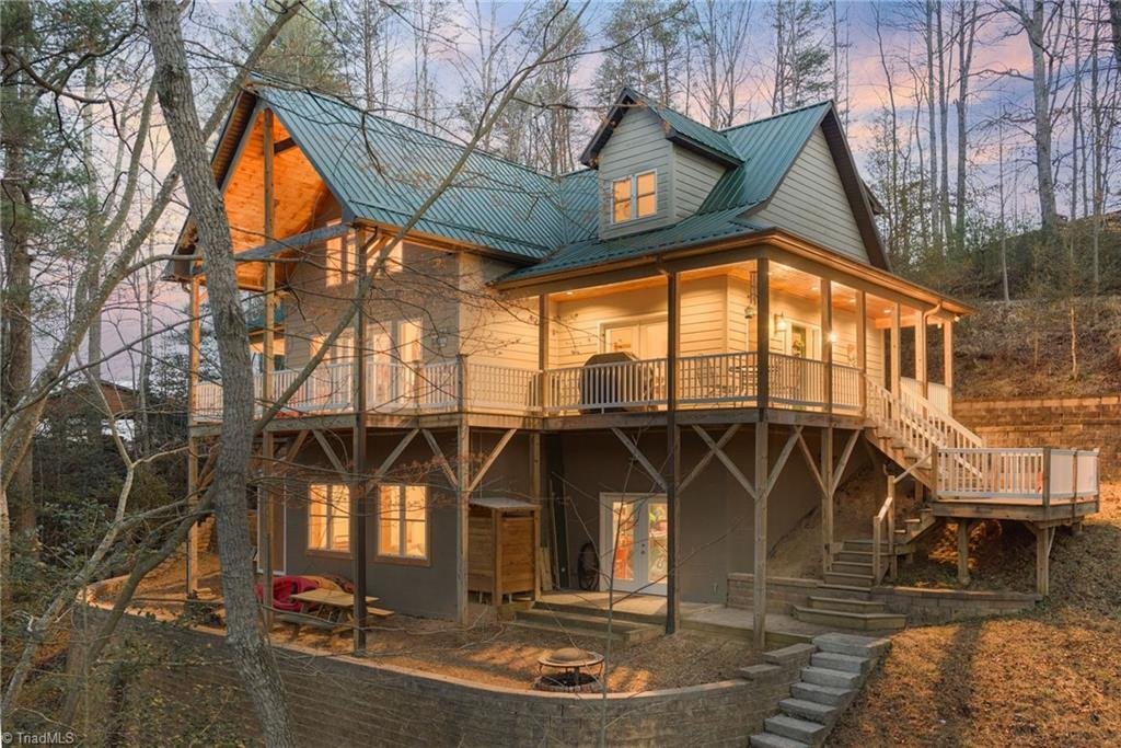 House in Wilkesboro, North Carolina, United States 1 - 17600185