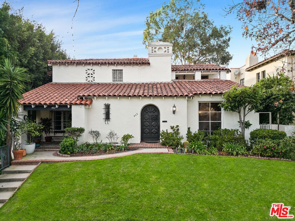 Los Angeles, California, United States 2 - 17606037