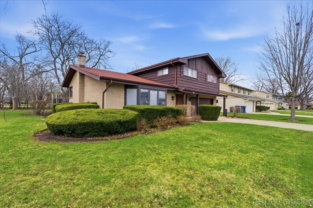 House in Northbrook, Illinois, United States 2 - 17608446