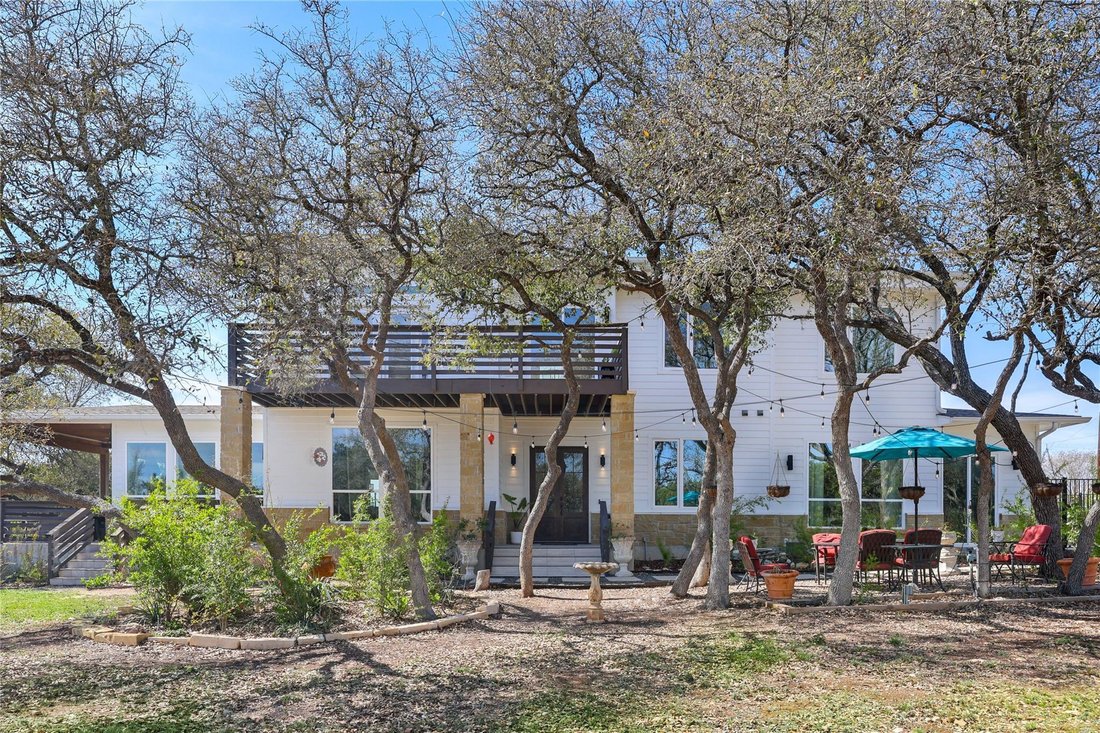 House in Jonestown, Texas, United States 2 - 17611202