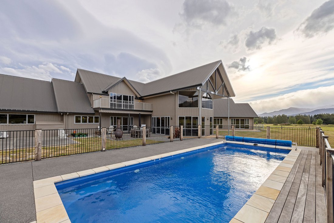 House in Hanmer Springs, Canterbury, New Zealand 4 - 17612620