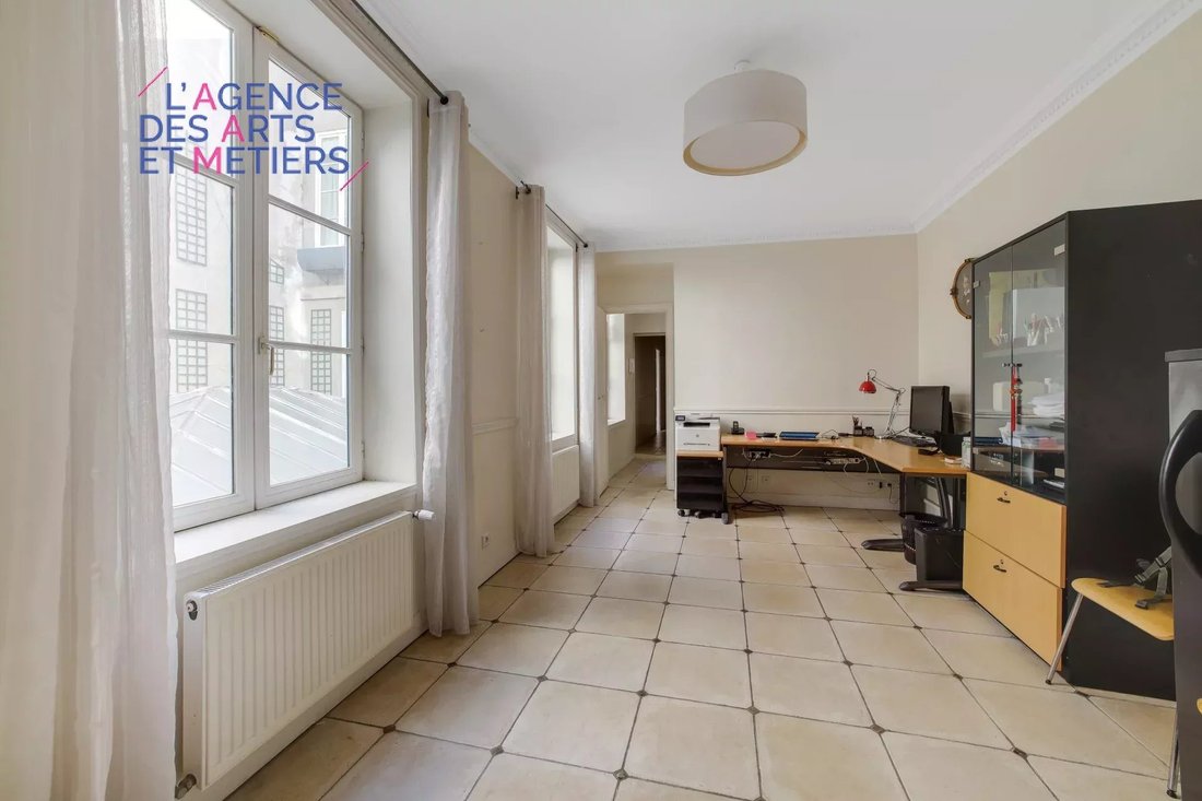 Apartment in Enfants Rouges, Paris 3e Arrondissement, Paris 3 - 17602378