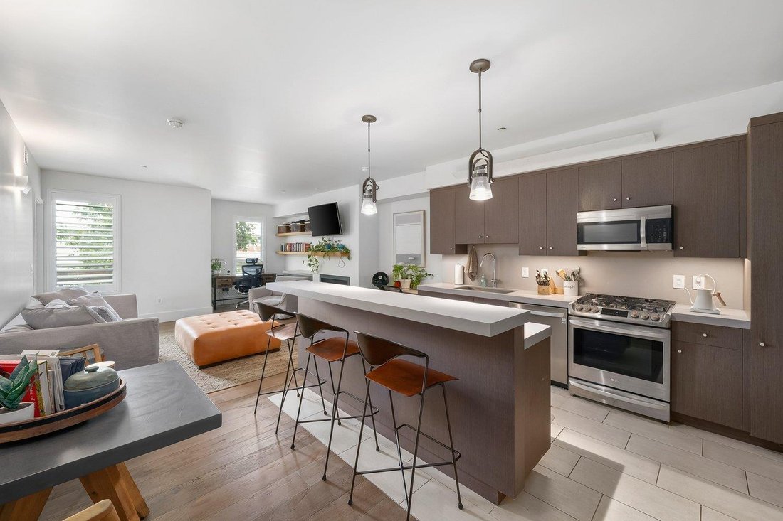 Condo in San Luis Obispo, California, United States 4 - 17602654