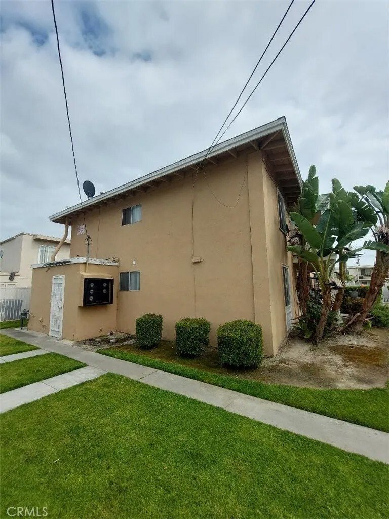 Buena Park, California, United States 3 - 16517478