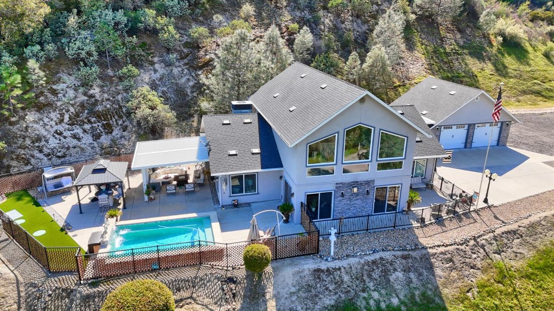 House in Oakhurst, CA, United States 1 - 17602647