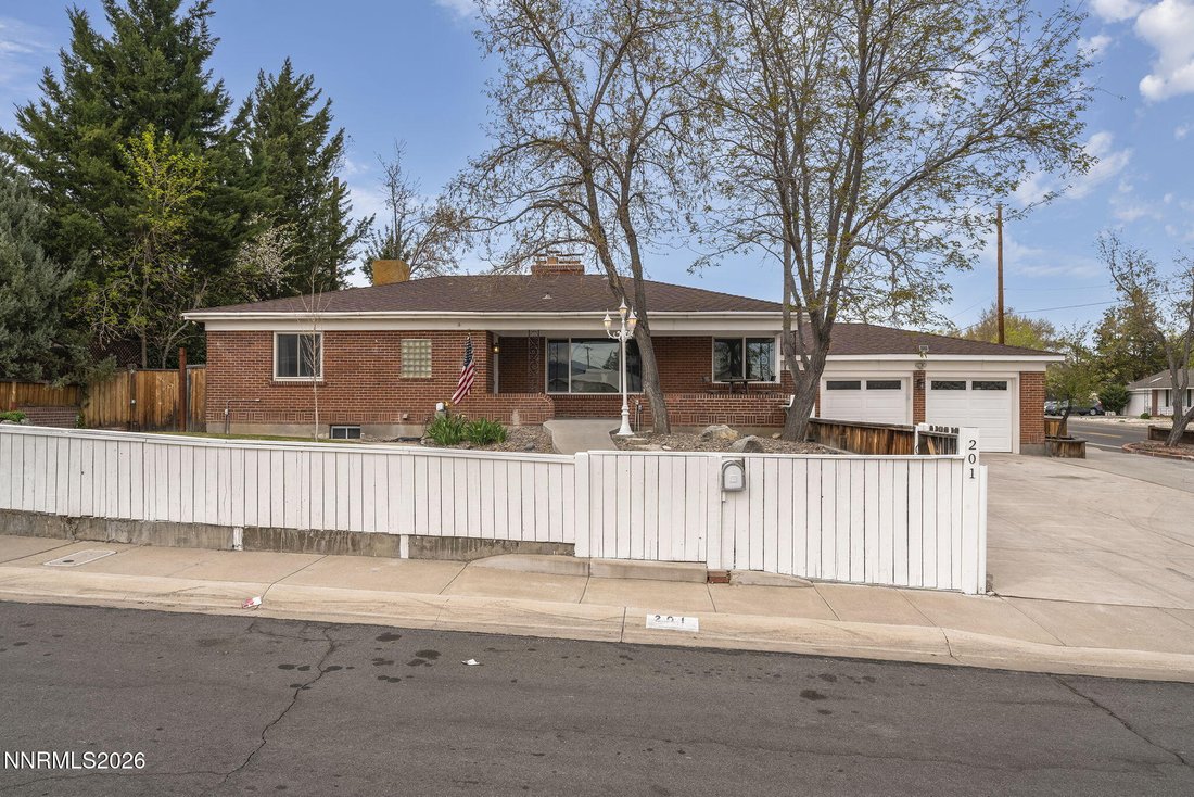 House in Reno, Nevada, United States 1 - 17599279