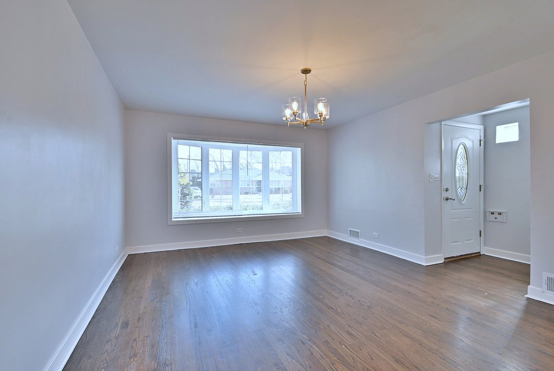 House in Lincolnwood, Illinois, United States 3 - 17608625