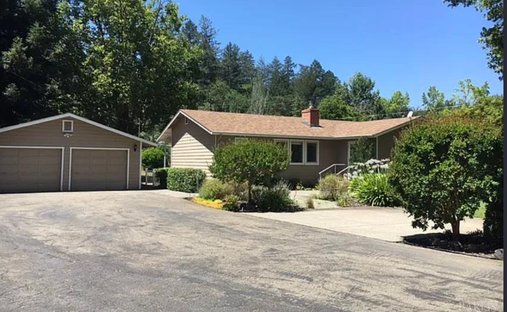 House in Calistoga, California, United States 1
