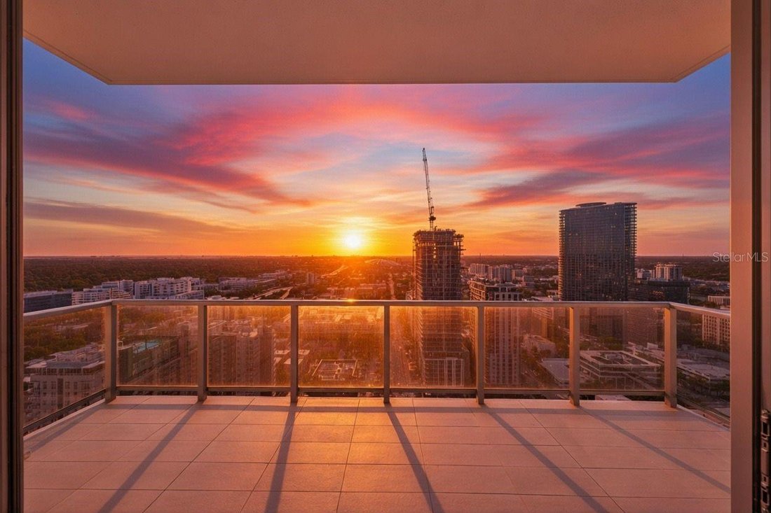 Condo in St. Petersburg, Florida, United States 3 - 17604335