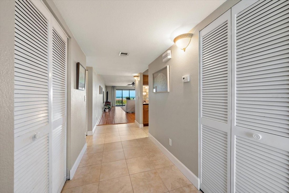 Condo in St. Pete Beach, Florida, United States 4 - 17604474