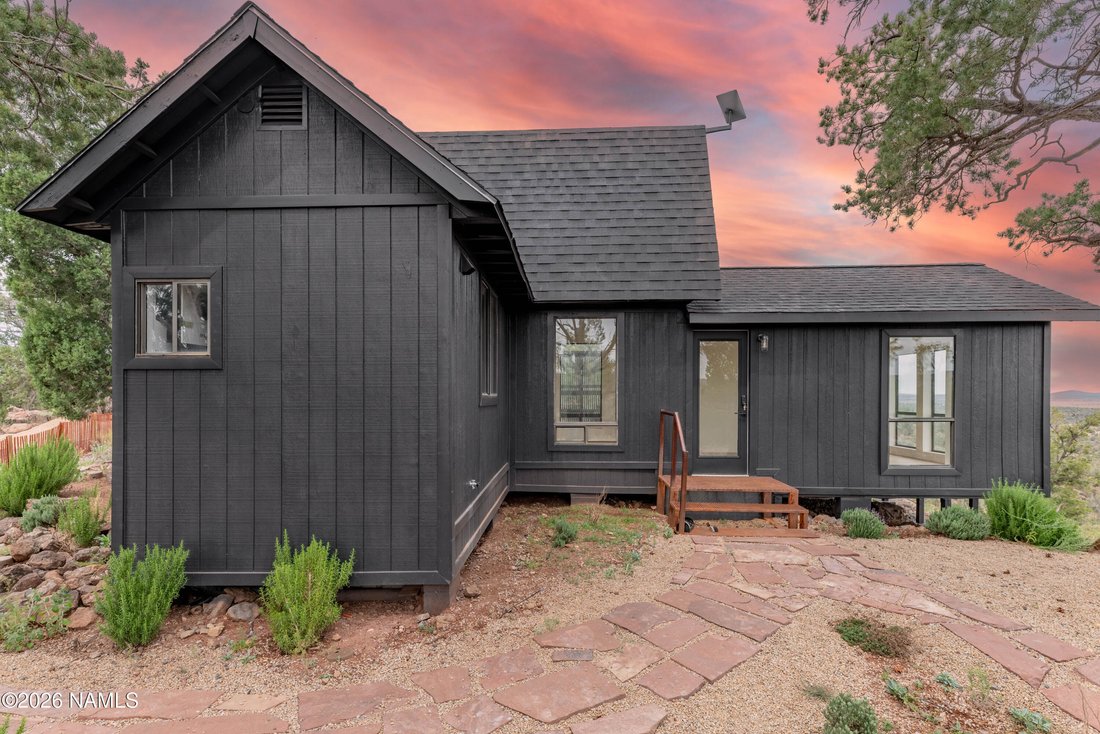 House in Ash Fork, Arizona, United States 1 - 17598947