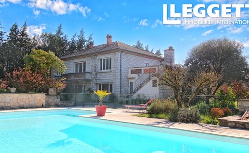 Villa in Vallon-Pont-d'Arc, Auvergne-Rhône-Alpes, France 1