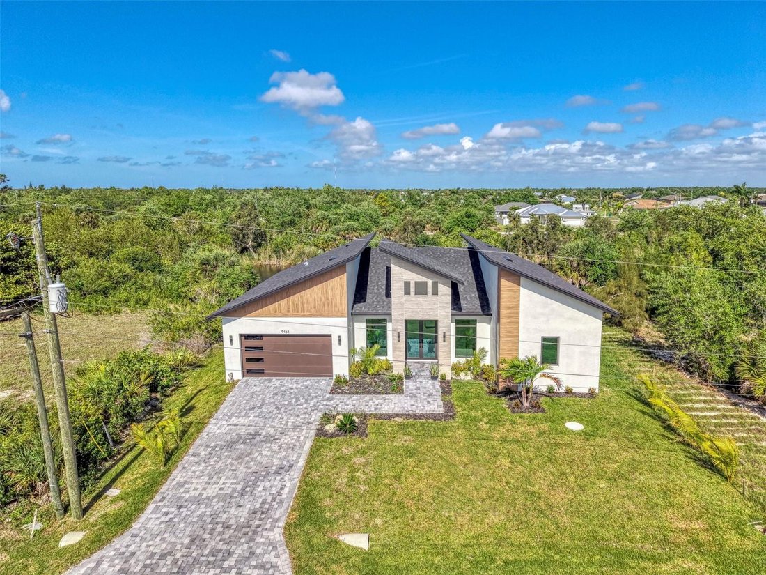 House in Port Charlotte, Florida, United States 2 - 17603914