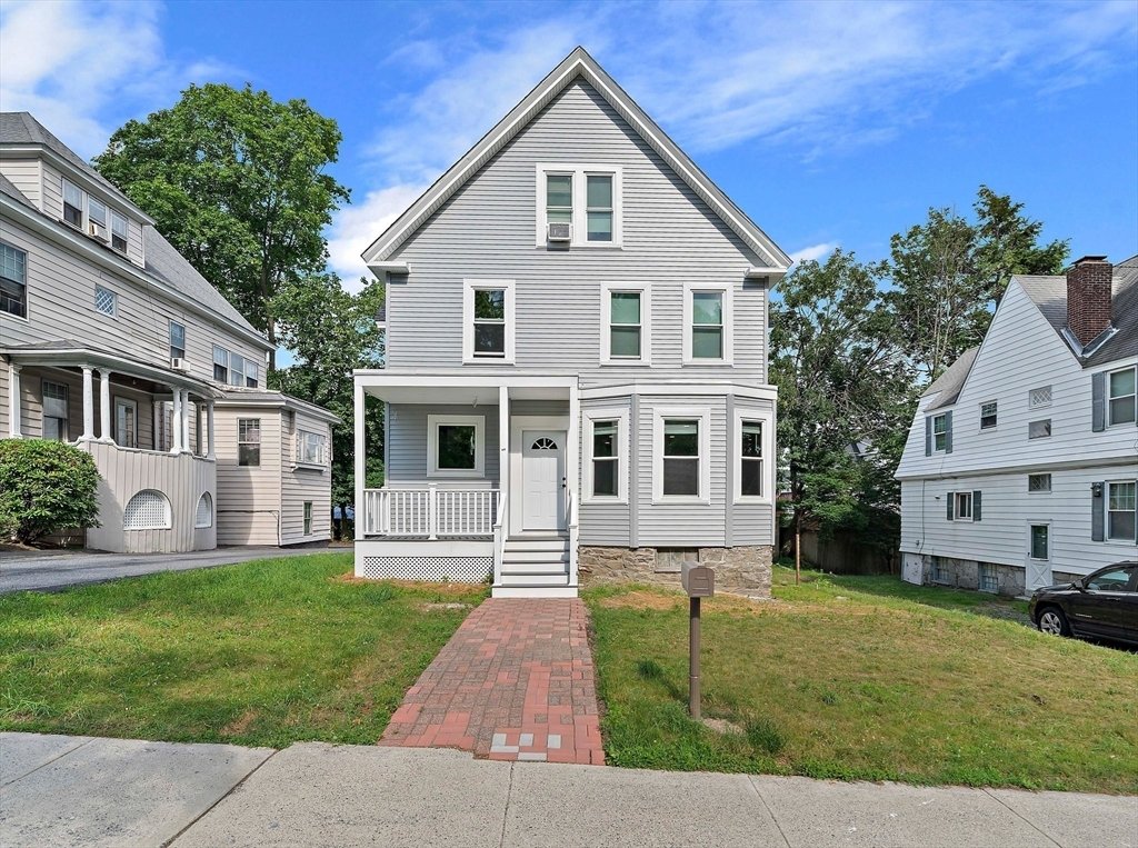 House in Worcester, Massachusetts, United States 2 - 17611885