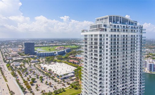 Condo in Hollywood, Florida, United States 1