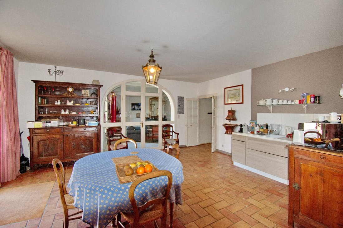 Estate in Saint-Andre-de-Sangonis, Occitania, France 5 - 17599584