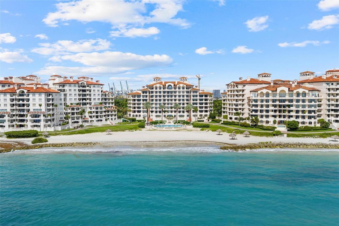 Condo in Miami Beach, Florida, United States 4 - 17077982