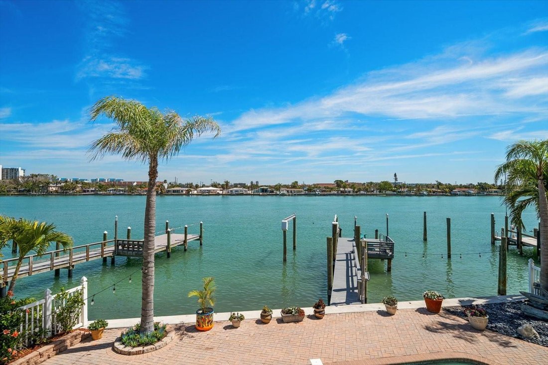House in Treasure Island, Florida, United States 4 - 17603884
