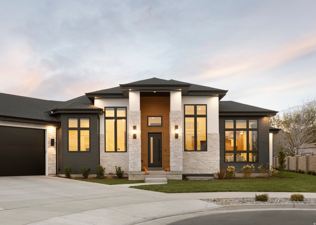 House in Sandy, Utah, United States 2 - 17601968