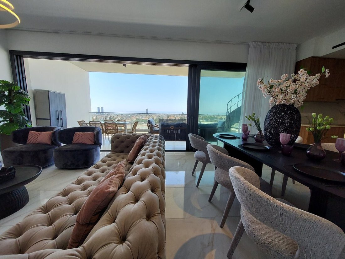 Apartment in Mesa Geitonia, Limassol, Cyprus 3 - 17599560
