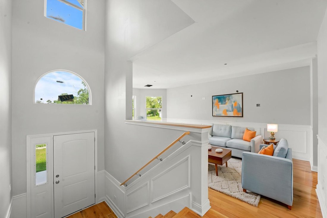 House in Phoenix, Illinois, United States 2 - 17608810