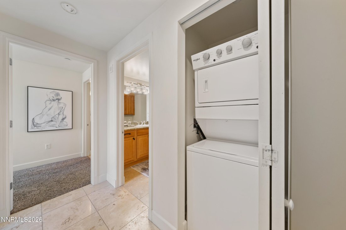 Townhouse in Reno, Nevada, United States 4 - 17599431