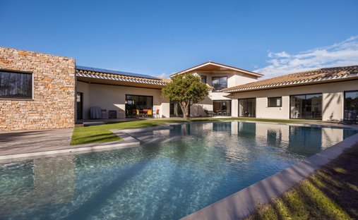 House in Saint-Cyprien, Occitania, France 1