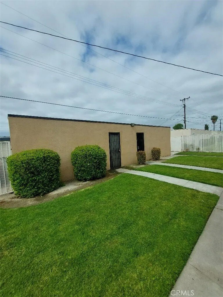 Buena Park, California, United States 5 - 16517478