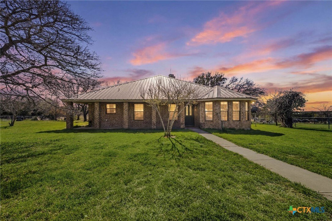 House in The Grove, Texas, United States 1 - 17601382