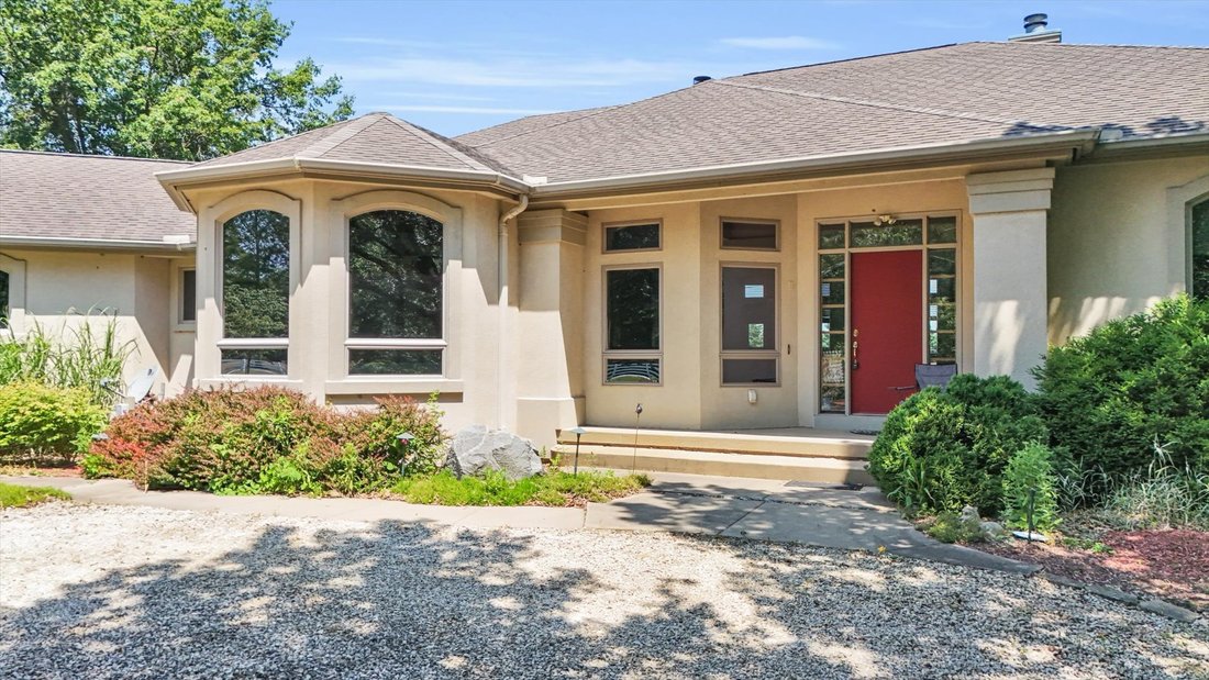 House in Mahomet, Illinois, United States 3 - 17608246