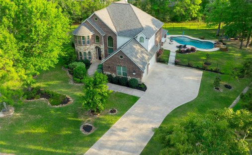 House in Conroe, Texas, United States 1