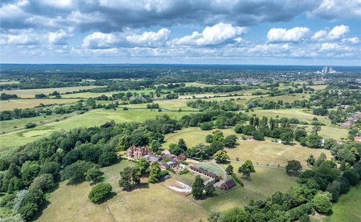 Maison à Send, Angleterre, Royaume-Uni 1