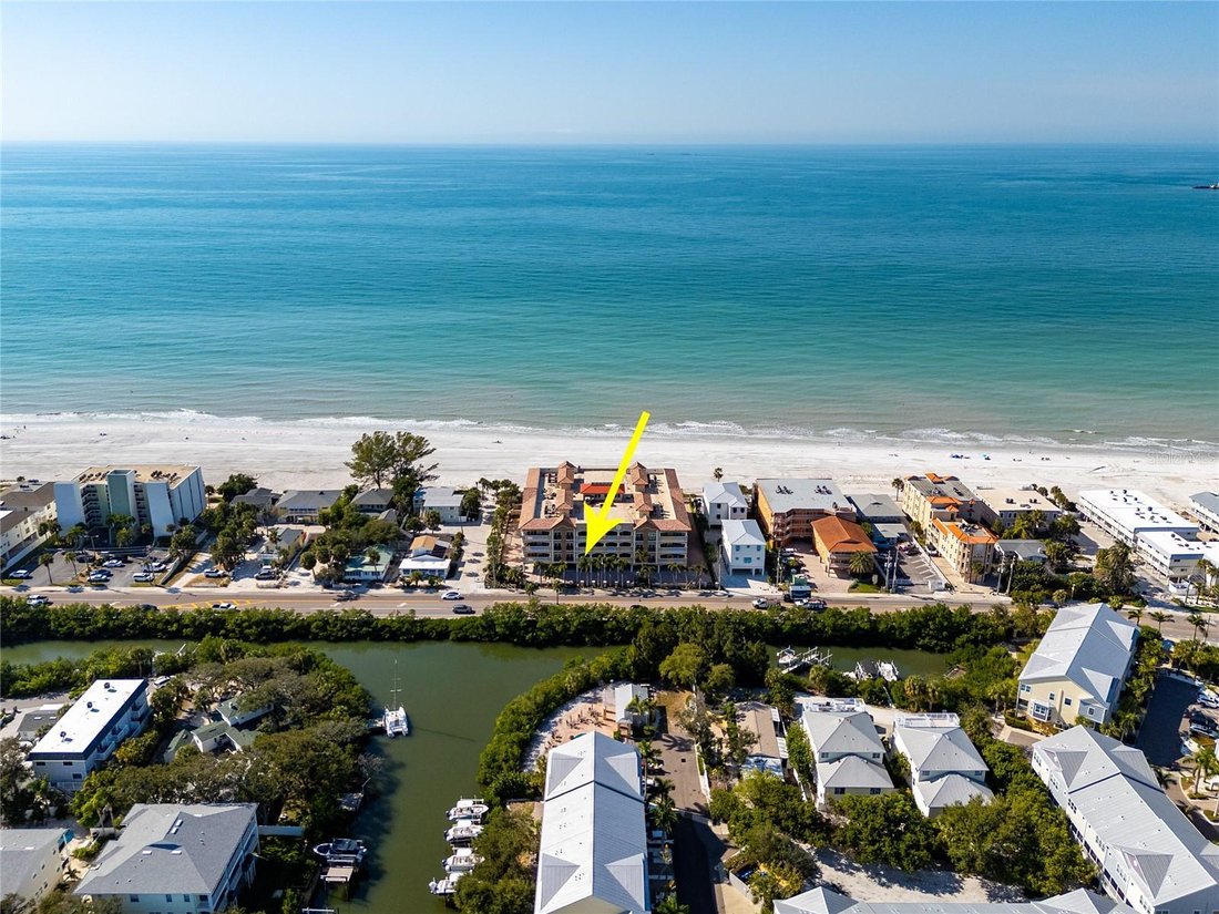 Condo in Indian Shores, Florida, United States 1 - 17604448