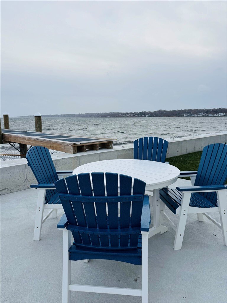 Portsmouth, Rhode Island, United States 4 - 16830580