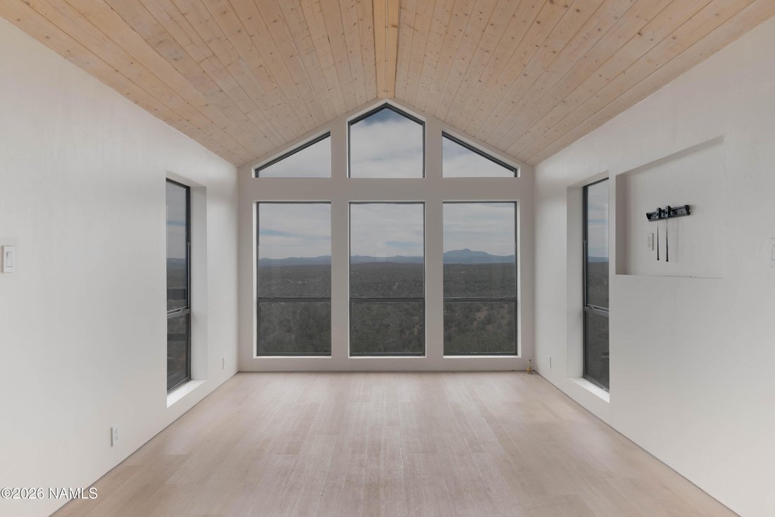 House in Ash Fork, Arizona, United States 5 - 17598947