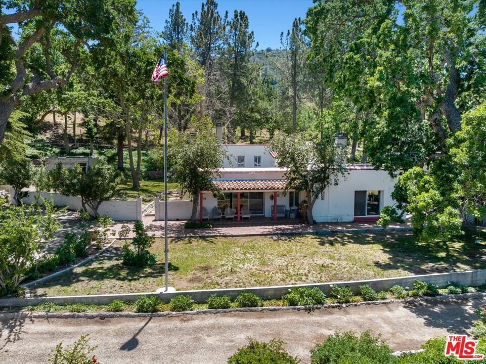 House in Lake Hughes, California, United States 3 - 17605982