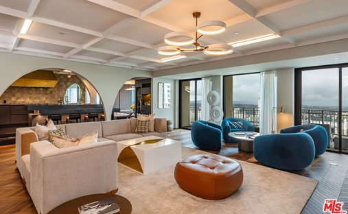 Condo in Los Angeles, California, United States 1